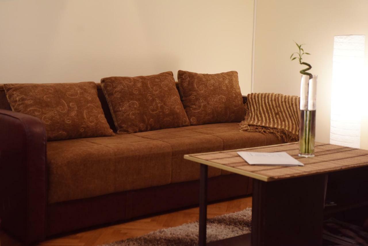 Apartmani Boss Vrnjacka Banja Ngoại thất bức ảnh